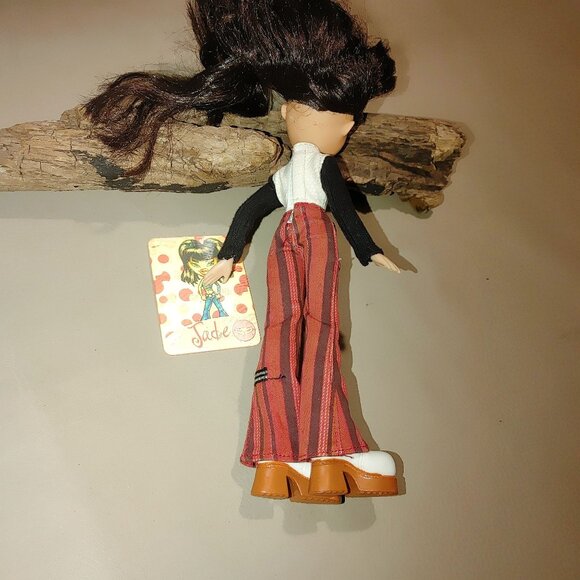 Jade Bratz Doll 2001MGA Hazel Eyes Brown Hair The Xpress It - Picture 4 of 6